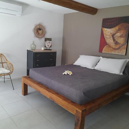 La Ferme Des Oliviers Villa Solliès-Pont Exteriör bild